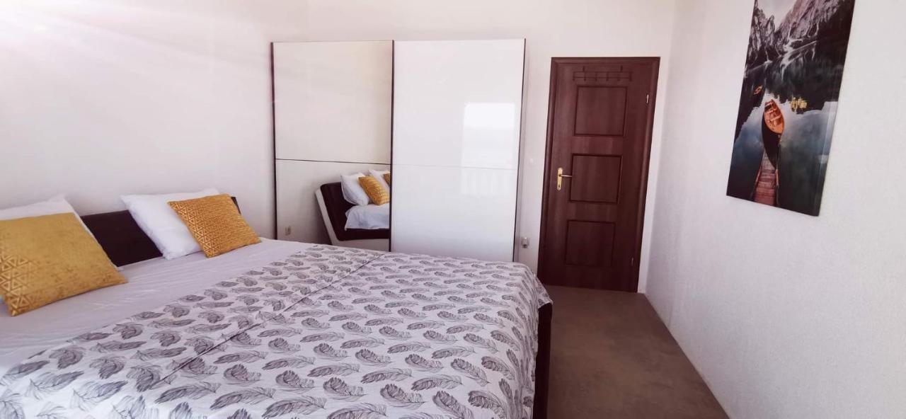 Big Panorama Villa, For 21 Person In Omis Celina Bagian luar foto